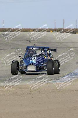 media/Nov-16-2024-CalClub SCCA (Sat) [[641f3b2761]]/Group 1/Race (Outside Grapevine)/